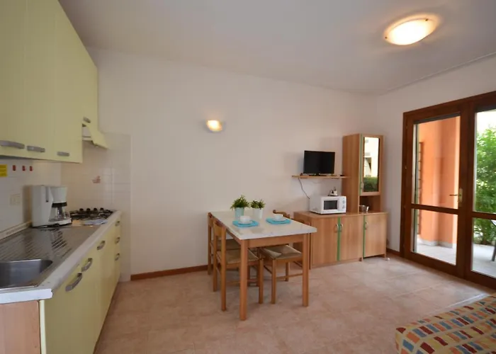 Villaggio Clio 펜션 *